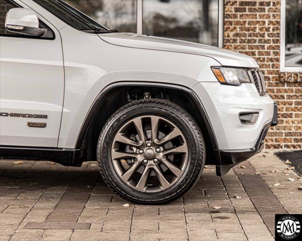 used 2016 Jeep Grand Cherokee car, priced at $14,995