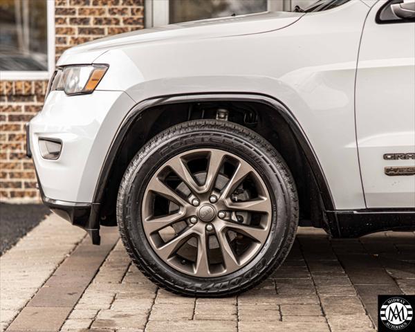 used 2016 Jeep Grand Cherokee car, priced at $14,995