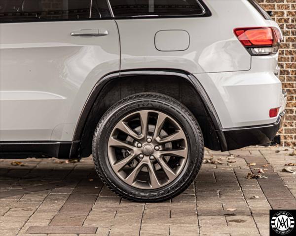 used 2016 Jeep Grand Cherokee car, priced at $14,995