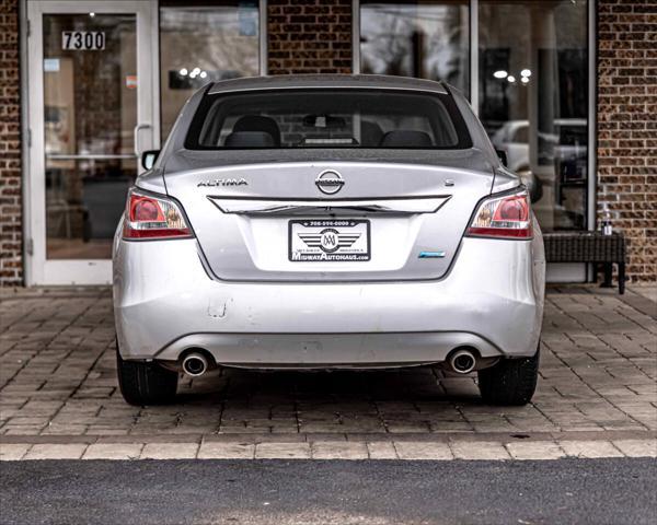 used 2014 Nissan Altima car, priced at $7,900