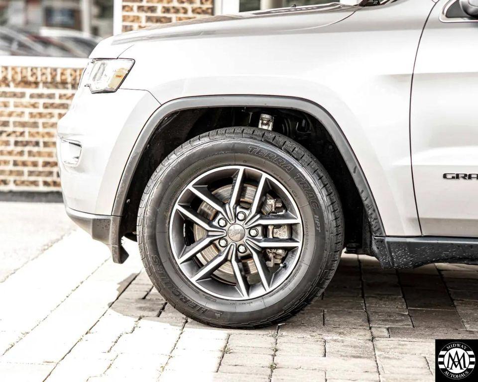 used 2021 Jeep Grand Cherokee car, priced at $19,495