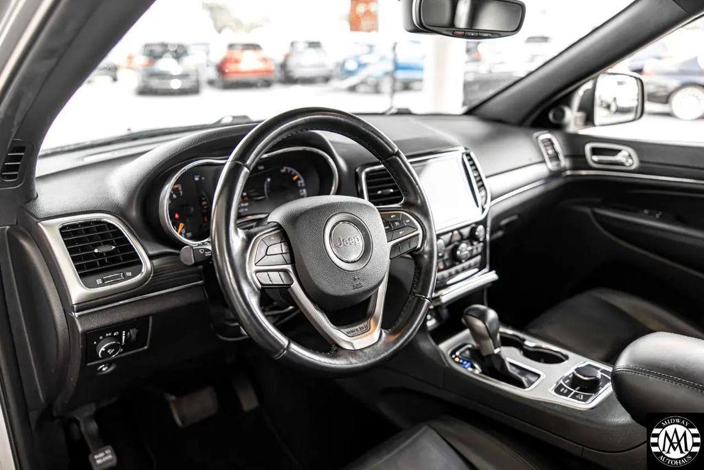used 2021 Jeep Grand Cherokee car, priced at $19,495