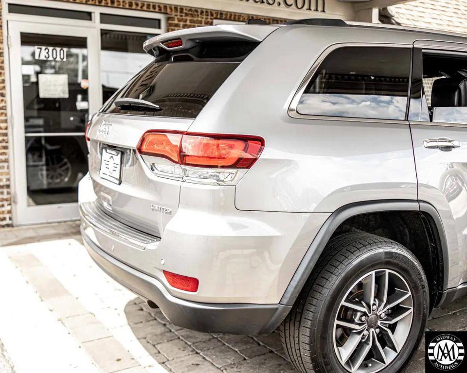 used 2021 Jeep Grand Cherokee car, priced at $19,495