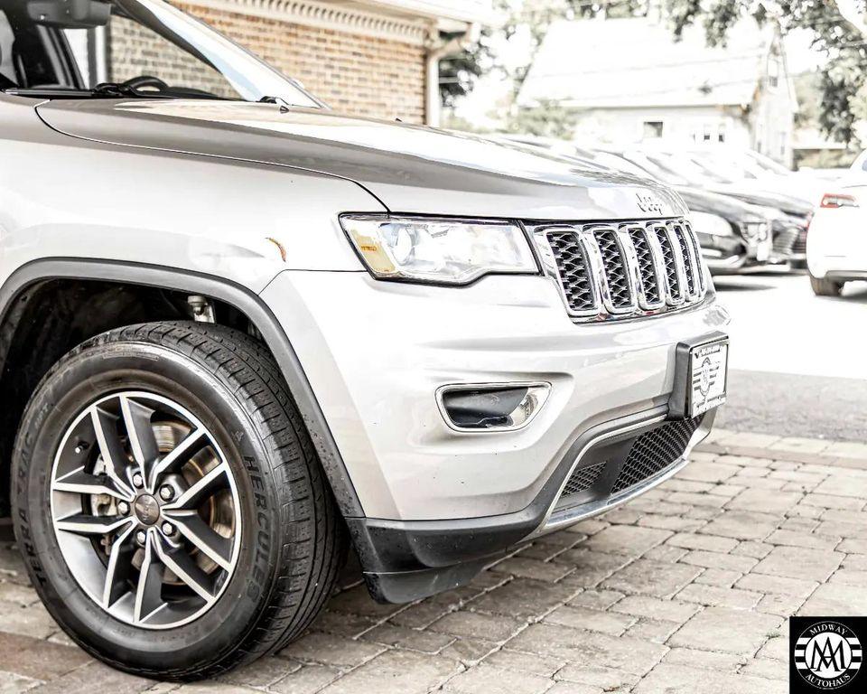 used 2021 Jeep Grand Cherokee car, priced at $19,495