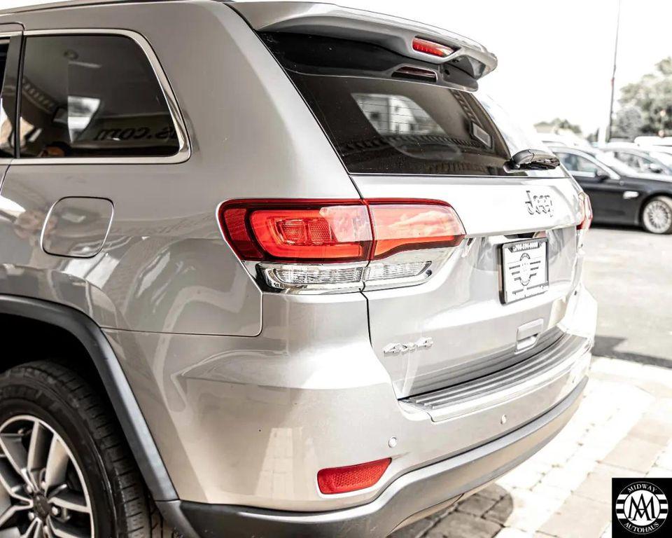 used 2021 Jeep Grand Cherokee car, priced at $19,495