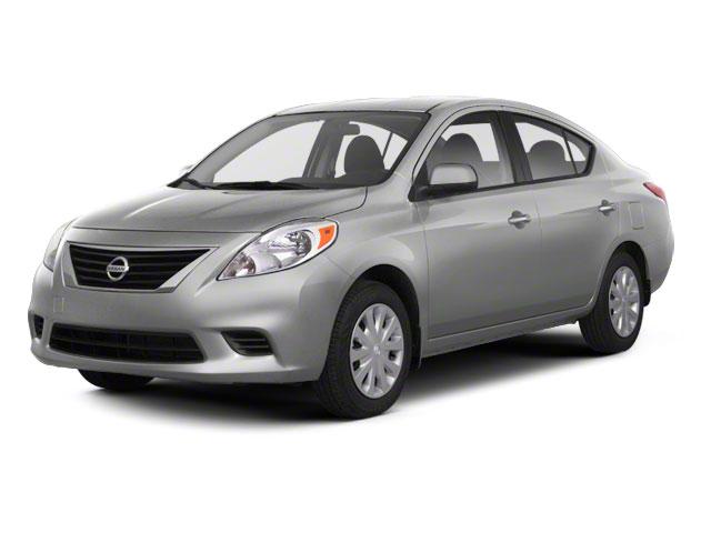 used 2013 Nissan Versa car