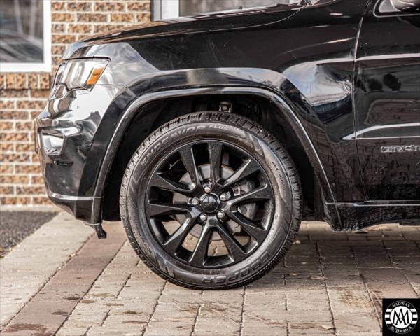 used 2017 Jeep Grand Cherokee car, priced at $18,995