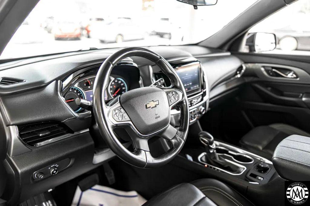 used 2022 Chevrolet Traverse car, priced at $24,995