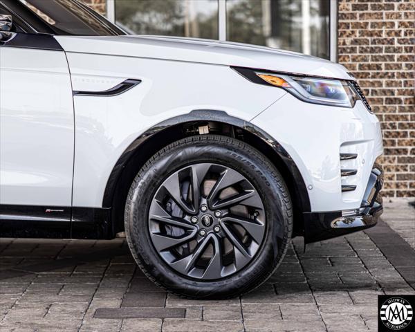 used 2022 Land Rover Discovery car, priced at $43,500