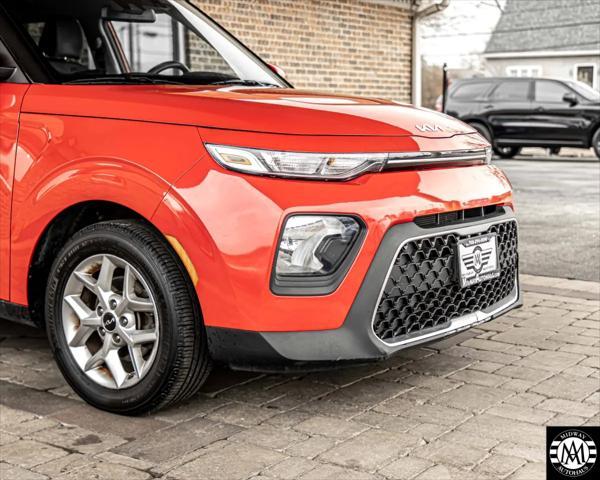 used 2022 Kia Soul car, priced at $14,995