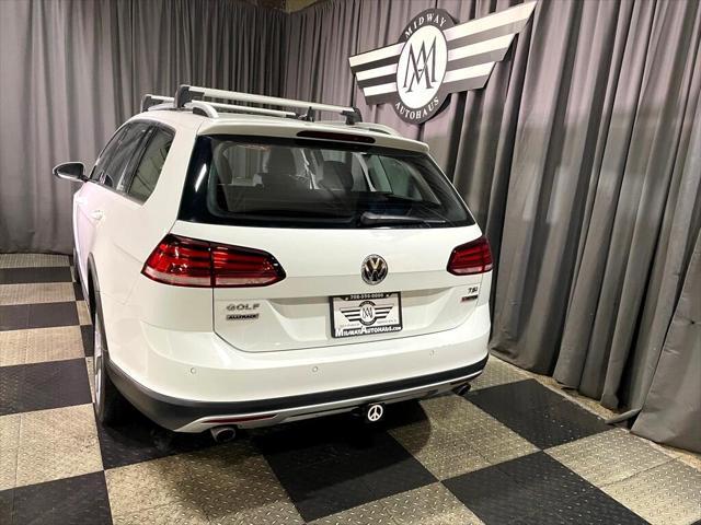 used 2018 Volkswagen Golf Alltrack car, priced at $19,991