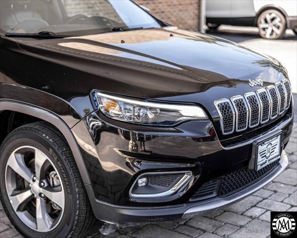 used 2019 Jeep Cherokee car, priced at $18,395