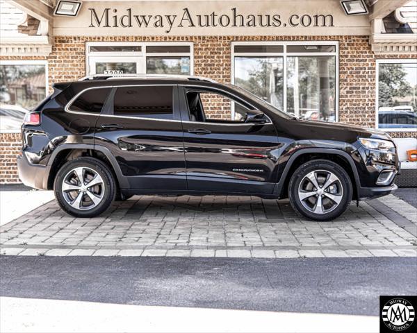 used 2019 Jeep Cherokee car, priced at $18,395