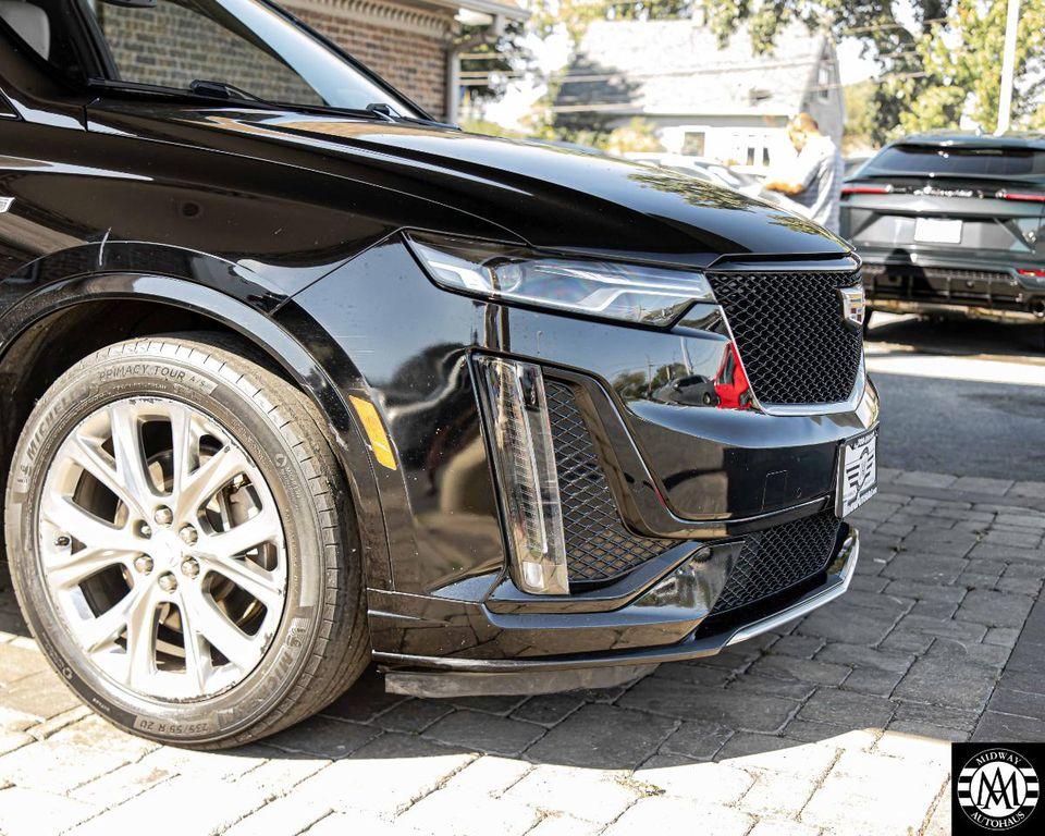 used 2020 Cadillac XT6 car, priced at $26,995