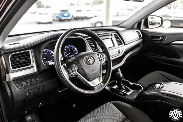 used 2019 Toyota Highlander car, priced at $24,495