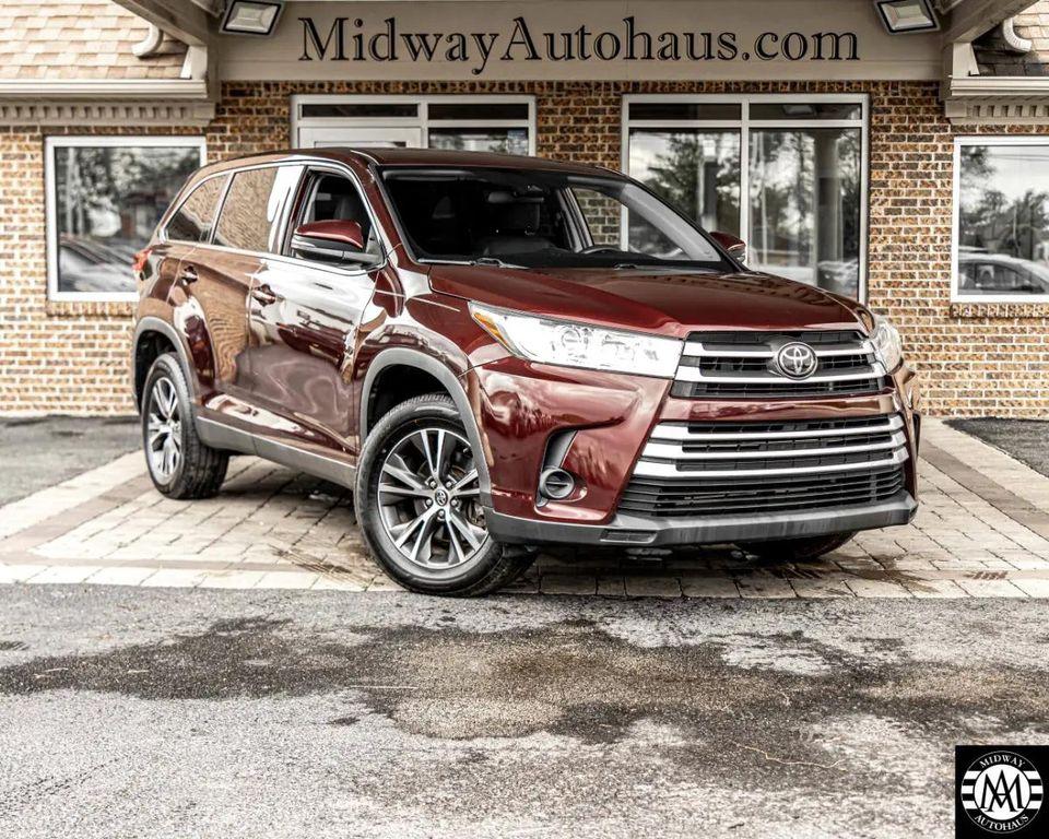 used 2019 Toyota Highlander car, priced at $22,995