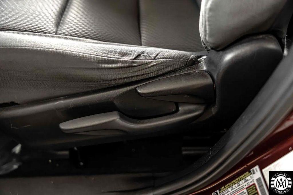 used 2019 Toyota Highlander car, priced at $22,995