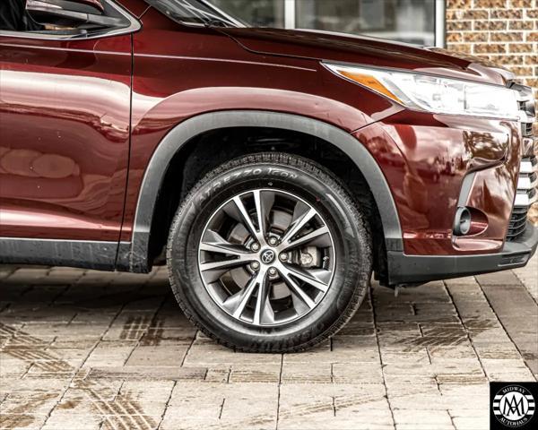 used 2019 Toyota Highlander car, priced at $24,495