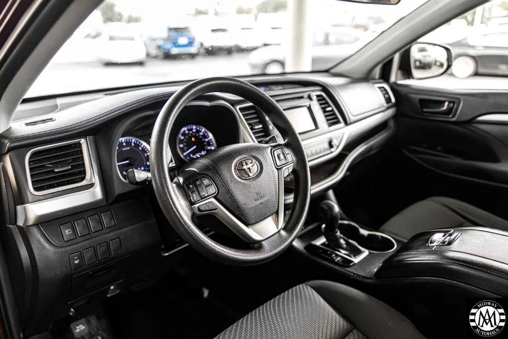 used 2019 Toyota Highlander car, priced at $22,995
