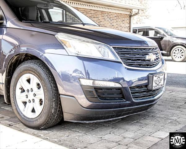 used 2014 Chevrolet Traverse car, priced at $8,995