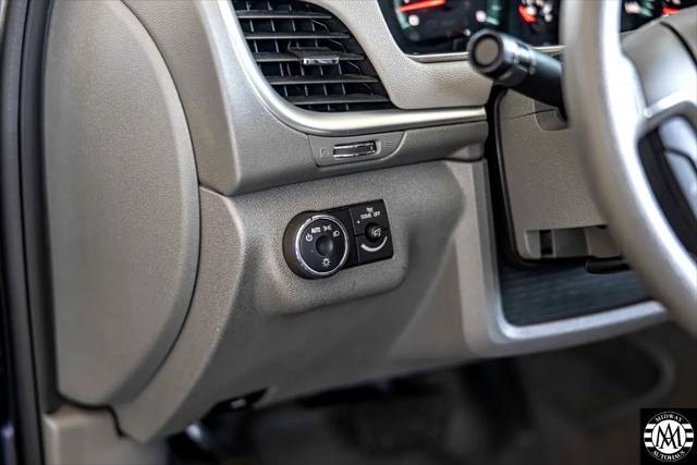 used 2014 Chevrolet Traverse car, priced at $8,995