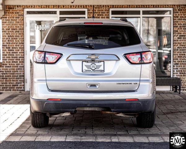 used 2015 Chevrolet Traverse car, priced at $10,995