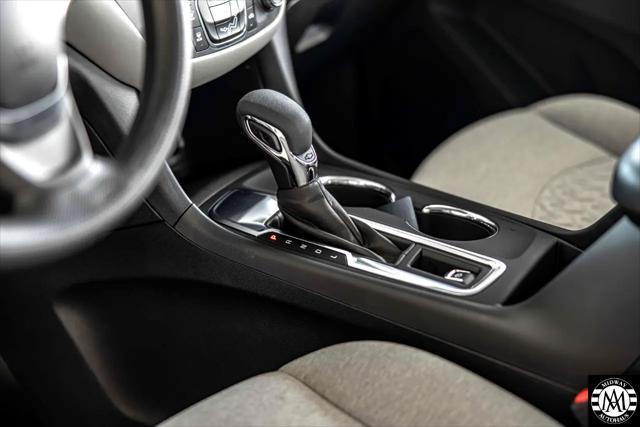 used 2023 Chevrolet Equinox car, priced at $19,995