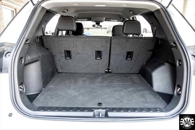 used 2023 Chevrolet Equinox car, priced at $19,995