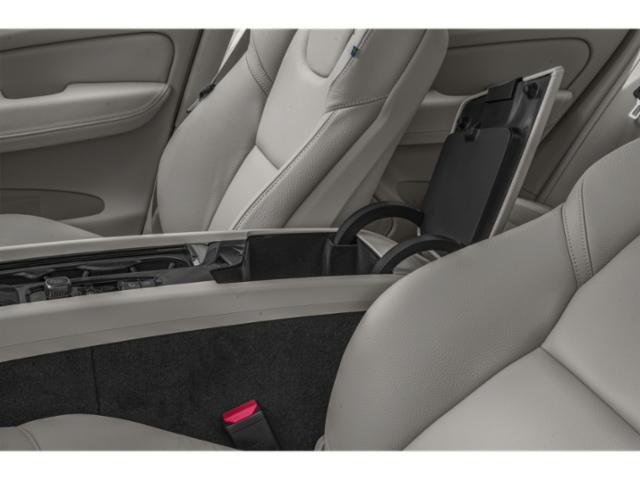 used 2019 Volvo XC60 car