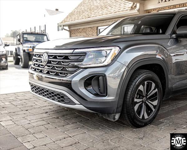 used 2024 Volkswagen Atlas Cross Sport car