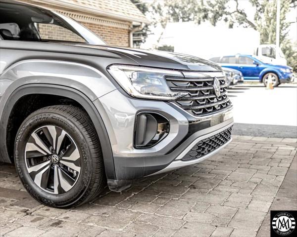 used 2024 Volkswagen Atlas Cross Sport car