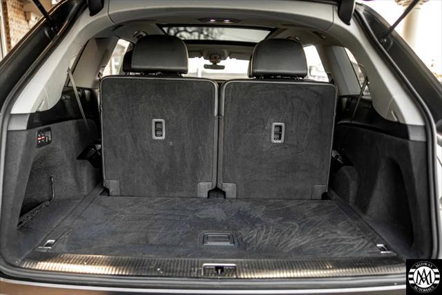 used 2018 Audi Q7 car, priced at $18,495