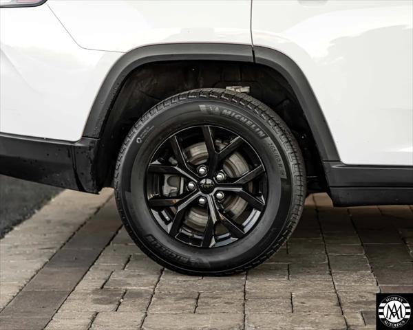 used 2024 Jeep Grand Cherokee L car, priced at $34,795