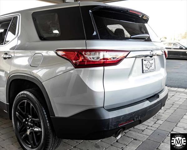 used 2021 Chevrolet Traverse car, priced at $19,495