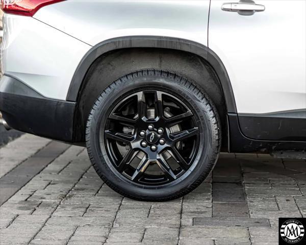 used 2021 Chevrolet Traverse car, priced at $19,495