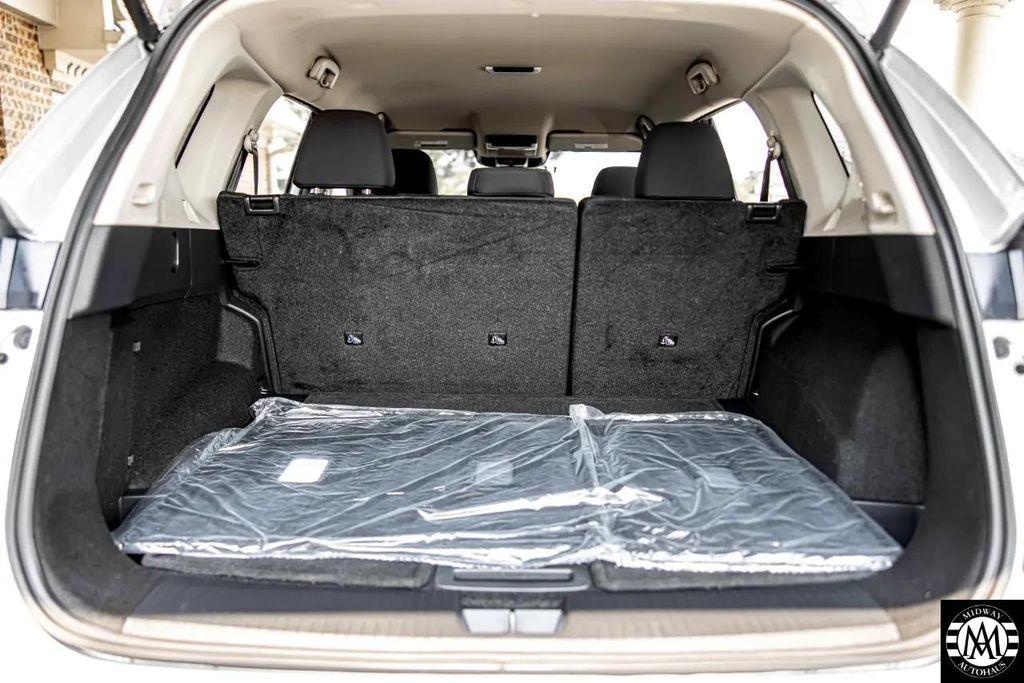used 2025 Nissan Rogue car, priced at $27,495