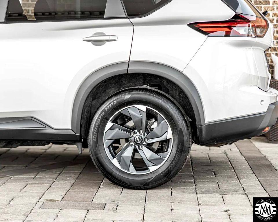 used 2025 Nissan Rogue car, priced at $27,495