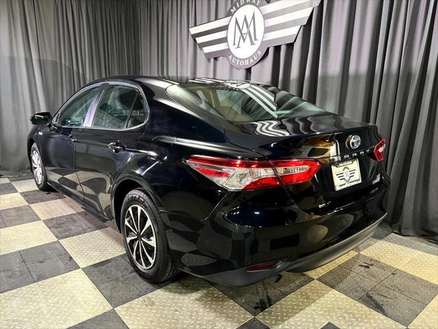 used 2018 Toyota Camry Hybrid car, priced at $18,995