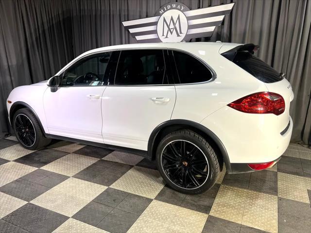 used 2014 Porsche Cayenne car