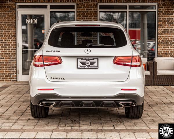 used 2019 Mercedes-Benz GLC 300 car, priced at $20,995