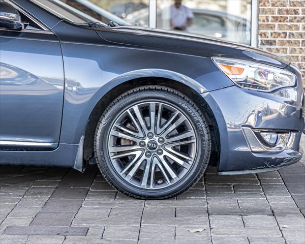 used 2015 Kia Cadenza car, priced at $11,900