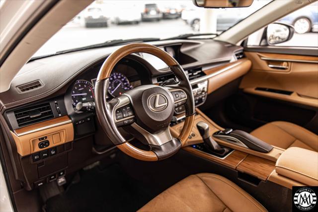 used 2017 Lexus ES 300h car, priced at $20,495