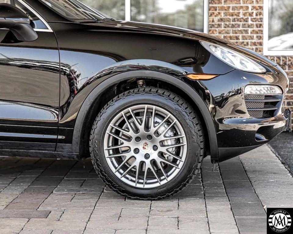 used 2014 Porsche Cayenne car, priced at $14,995