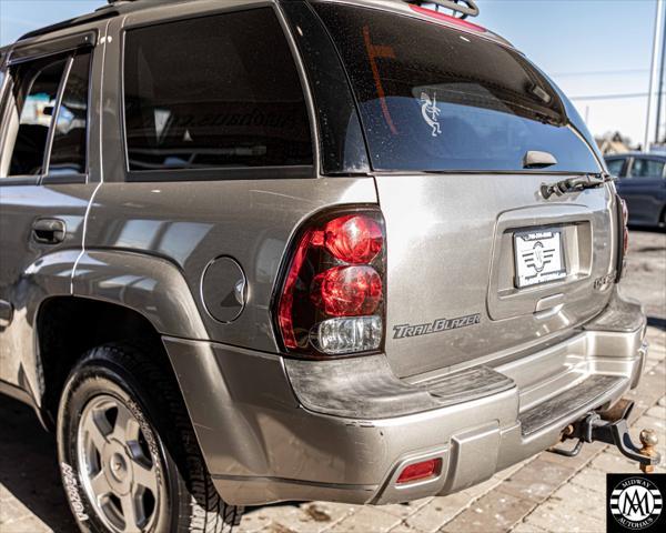 used 2002 Chevrolet TrailBlazer car, priced at $4,995