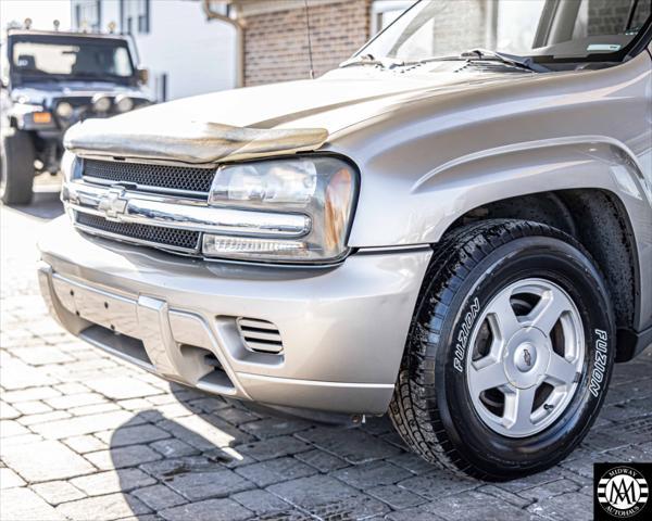 used 2002 Chevrolet TrailBlazer car, priced at $4,995