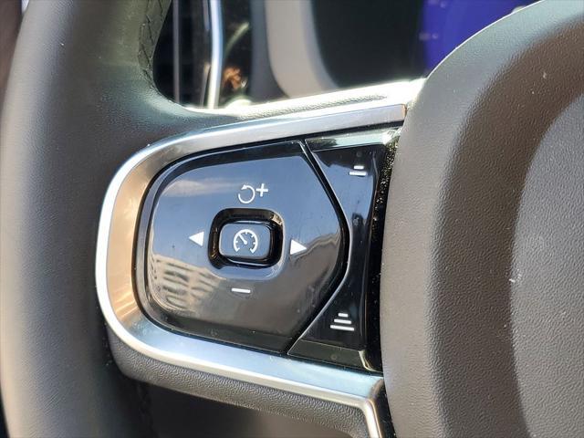 used 2024 Volvo XC60 Recharge Plug-In Hybrid car, priced at $44,990
