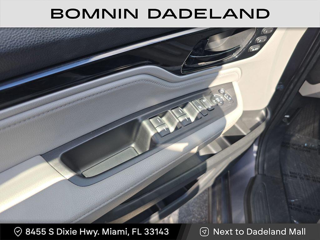 used 2022 Honda Odyssey car, priced at $34,990