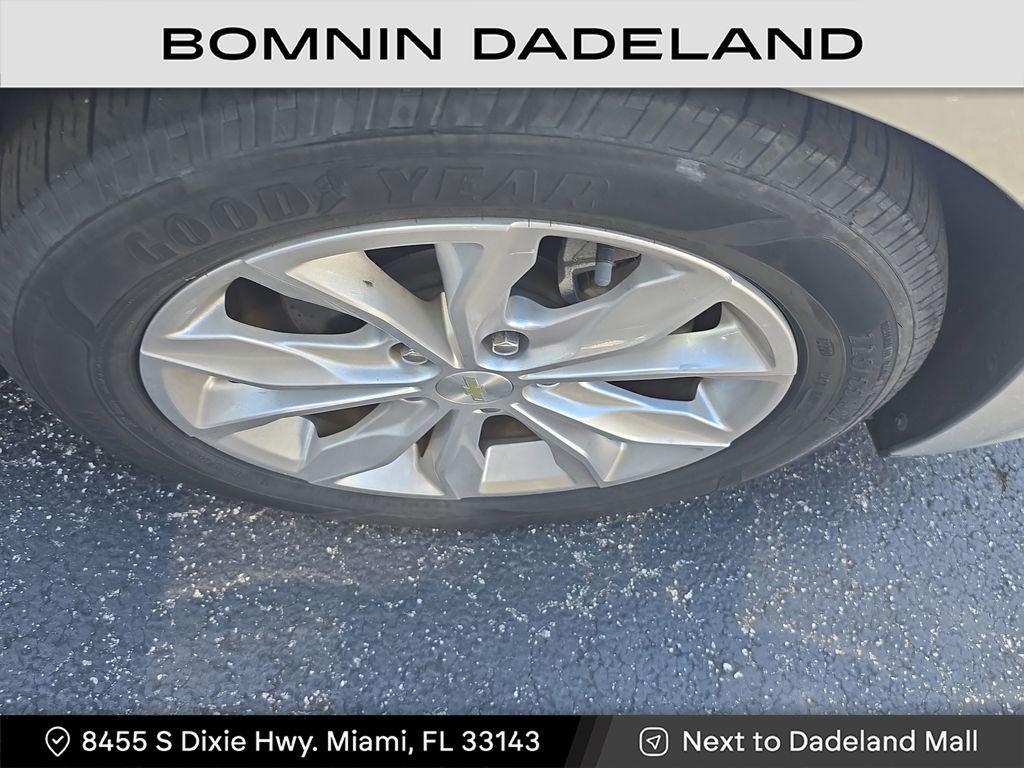 used 2020 Chevrolet Malibu car, priced at $9,490