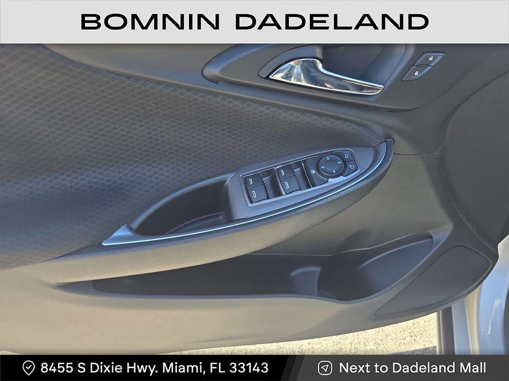 used 2020 Chevrolet Malibu car, priced at $9,490