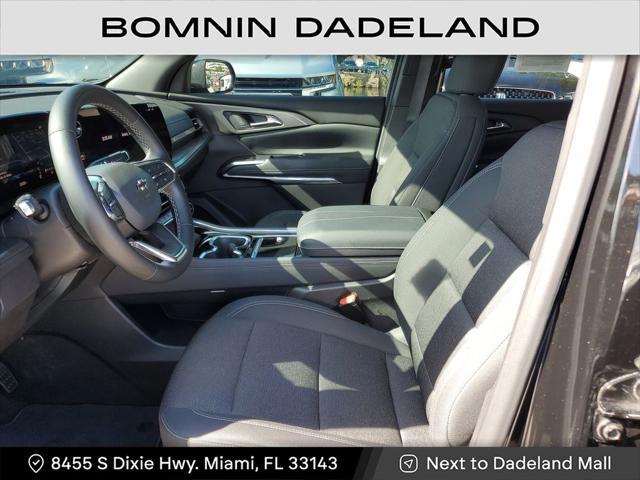 used 2024 Chevrolet Traverse car, priced at $33,990